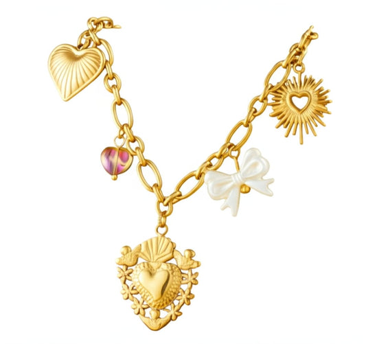 cadena con dijes